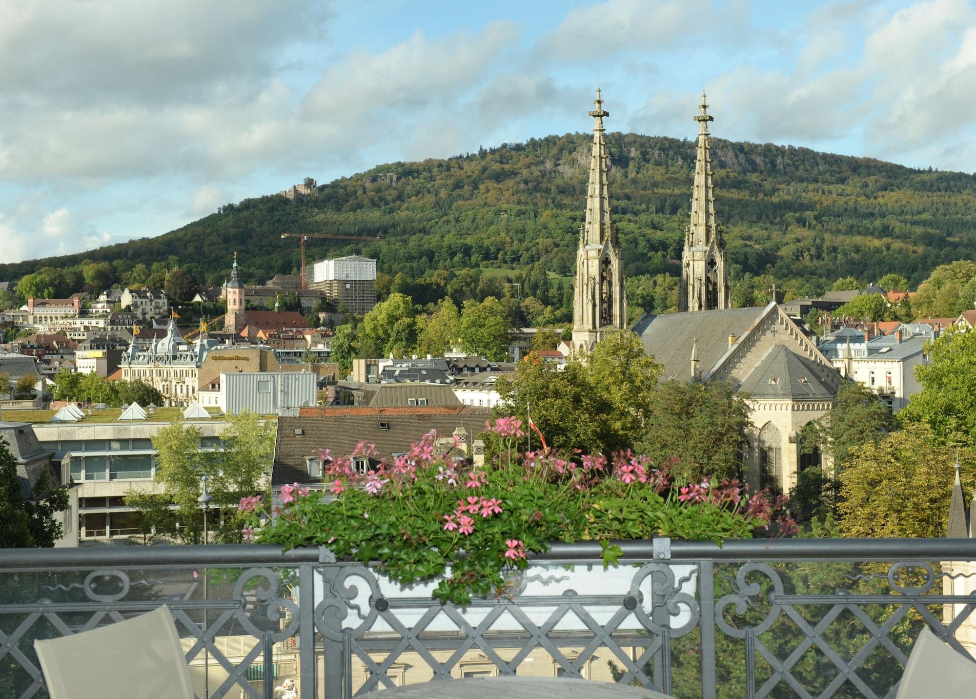 Brenners Park-Hotel & Spa - An Oetker Collection Hotel Baden-Baden Dış mekan fotoğraf